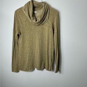 Free People Beach Cowl neck long sleeve light weight top xs/s 1863